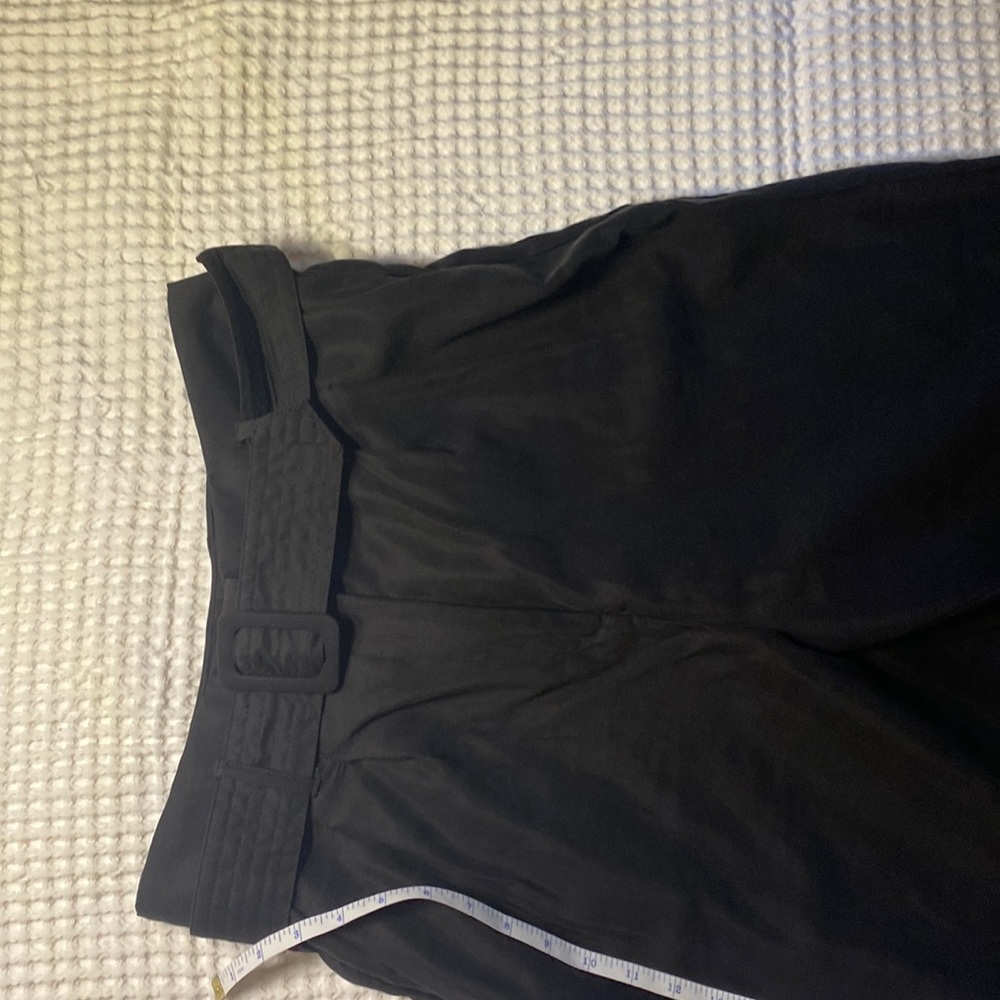 Black pleated pants